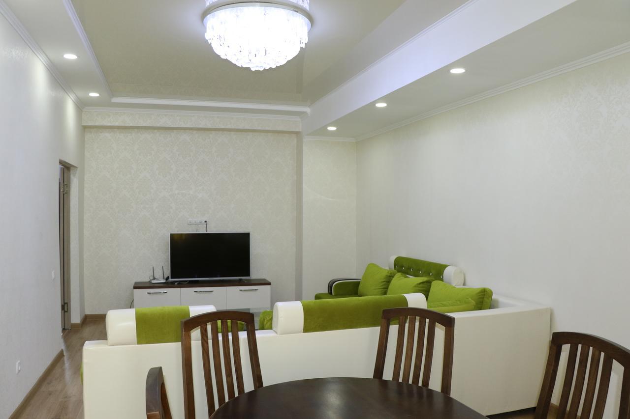 Hotel Apartment Al-Salam Bishkek Exterior foto