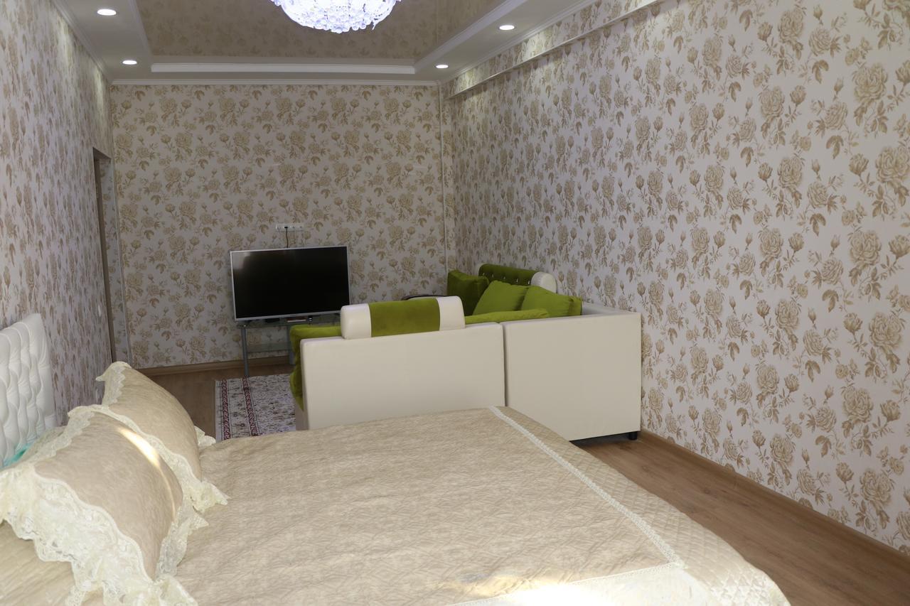 Hotel Apartment Al-Salam Bishkek Exterior foto